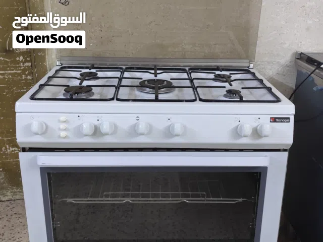 فرن غاز تكنو غاز ايطالي ابيض مستعمل بحاله جيده