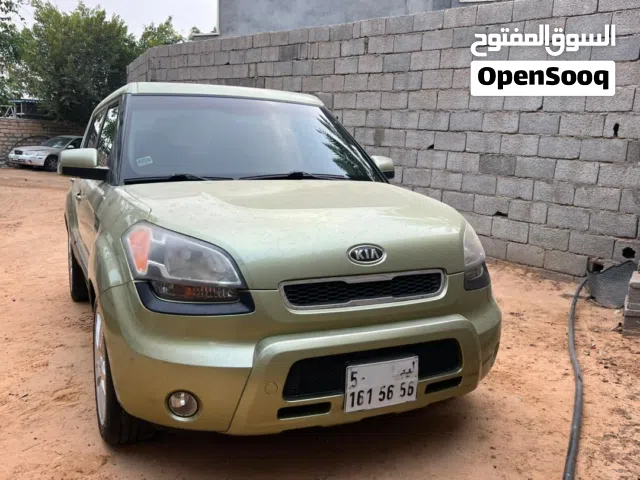 2011 كيا سول EX