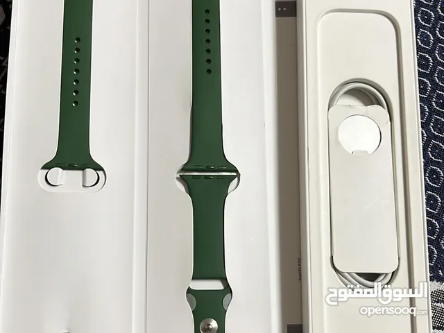 Apple Watch Series 7 Green Aluminium Case clover Sport Band