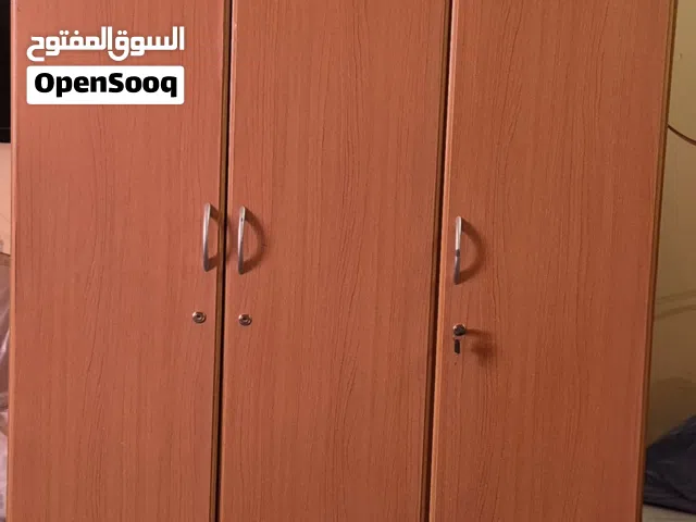 خزانه ملابس للبيع