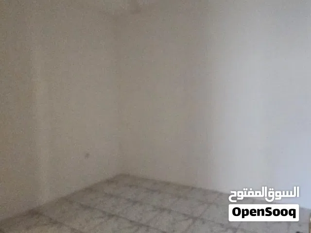 120 m2 2 Bedrooms Apartments for Rent in Muharraq Galaly