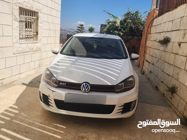 قلف 2010 تعديل كامل GTI  الله يبارك لصاحب النصيب  السياره موجوده رام الله دير عمار