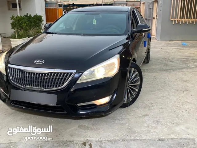 Used Kia Cadenza in Tripoli