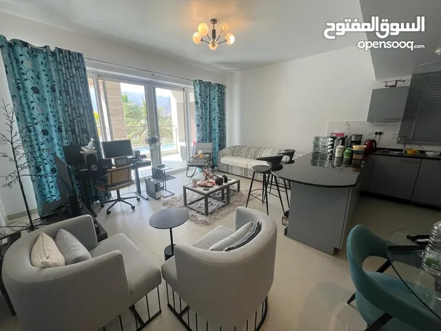 Apartment 1 Bedroom in Jebel Sifah  شقة واسعة للبيع في جبل سيفة