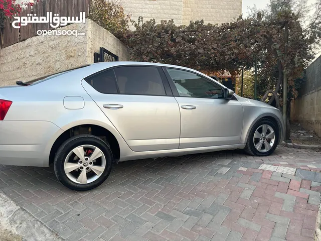 اوكتافيا 2015