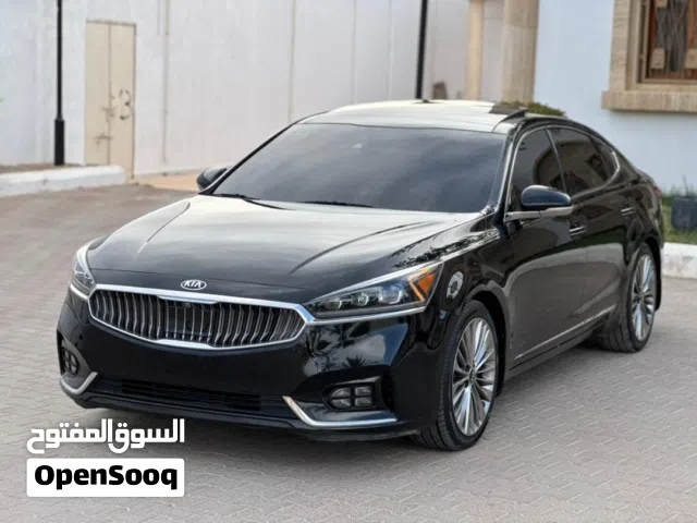 2018 كيا كادينزا Technology