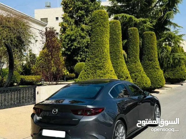 مازدا زووم 3 2024 مايلد هايبرد وارد الوكاله رقم (( واحد بالاضافات )) اعلى صنف