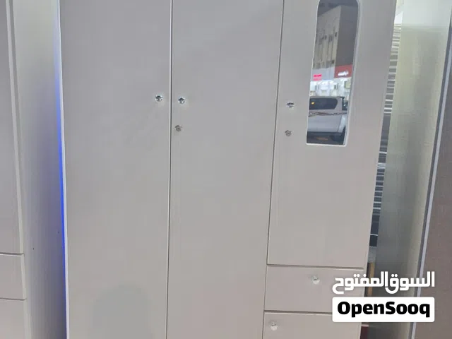 دواليب وسراير