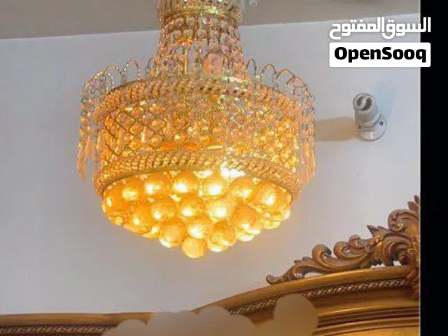 ثريات كريستال زوج حجم متوسط شغالات مابيهم ضرر