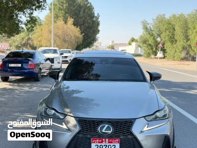 2018 لكزس IS IS 300