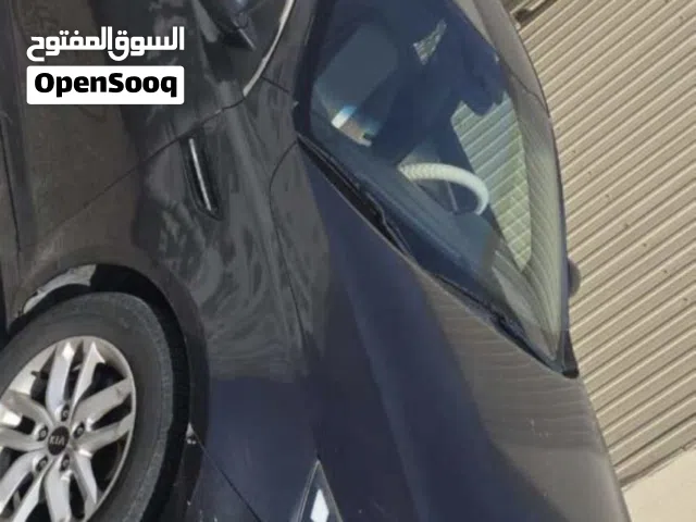 2014 كيا اوبتيما Standard