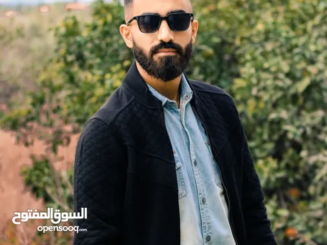 معاذ نايفه