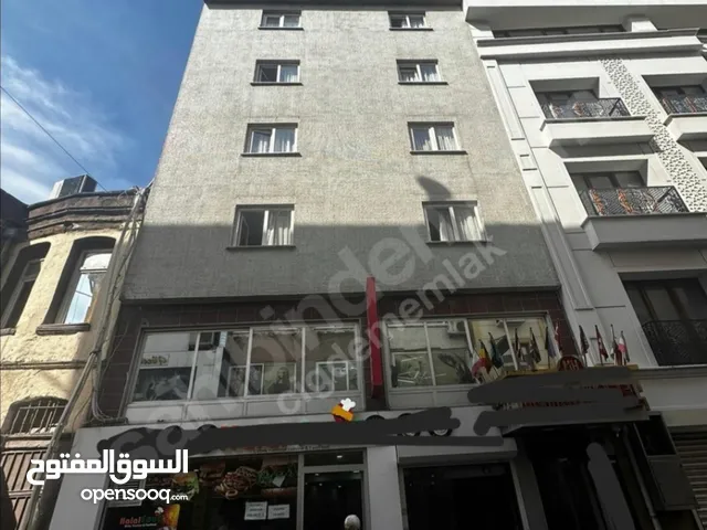 فندق للبيع فرصة للاستثمار في قلب اسطنبول