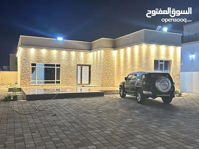 230 m2 2 Bedrooms Villa for Rent in Al Batinah Barka