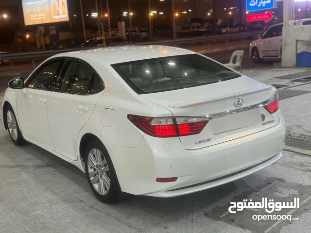 Used Lexus ES in Farwaniya