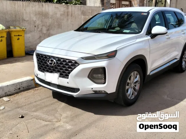 2019 هيونداي سنتافي Standard