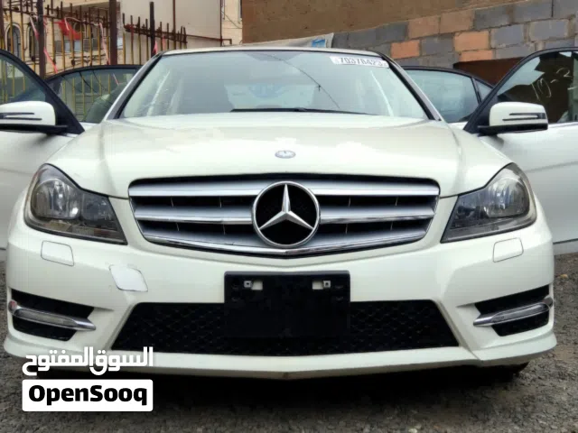 2012 مرسيدس بنز الفئة-C C 250