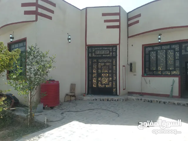 150 m2 2 Bedrooms Townhouse for Sale in Basra Abu Al-Khaseeb