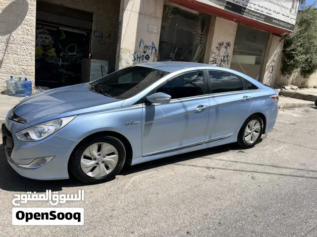 2013 Hyundai Sonata Blue