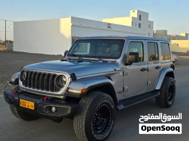 2021 جيب رانجلر Sahara
