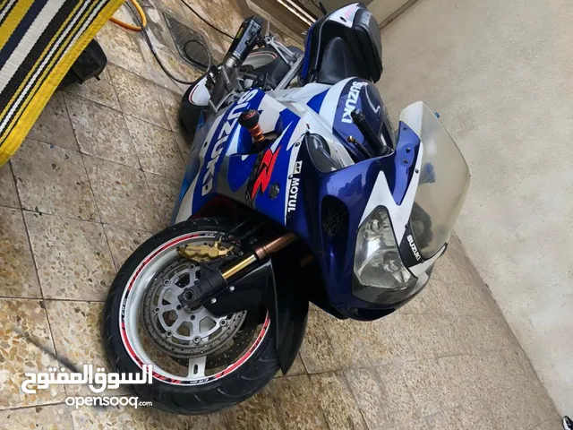 بطح 1000 نضيفه شرط كلشي شغال بيها و ما بيها أي عطل