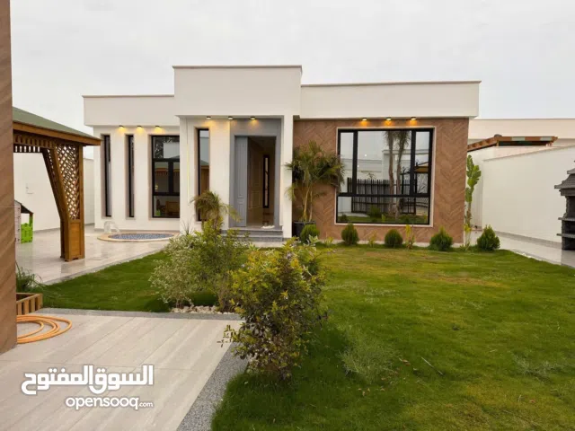 4 Bedrooms Farms for Sale in Tripoli Al-Baesh