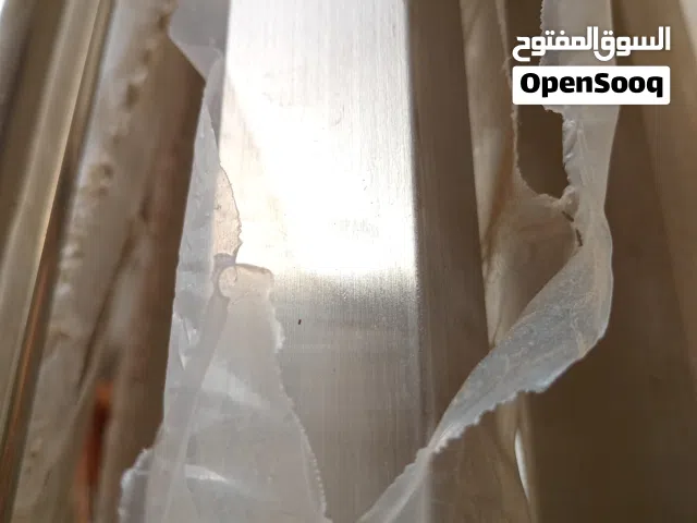 طوبوات استيل مربع 304اجدد                  مقاس 30×30يوجد 4  ومقاس 40×40 1 ومقاس 40×20 1 ومقاس25×25د