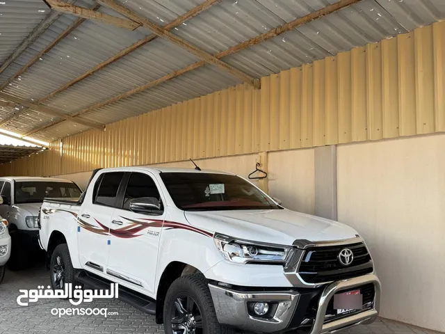 هايلكس 2022/1 استخدام خاص اول مالك بحالة الوكاله قير عادي دبل الفطيم