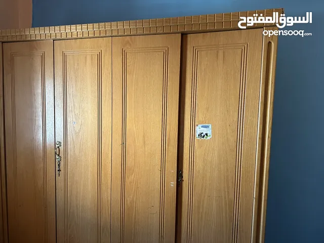 دولاب محلي