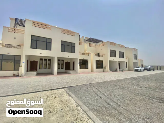 villas for rent in khod 4 hay Alkawthar/ فيلا للايجار في الخوض الرابعة حي الكوثر