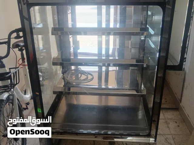 ثلاجة عرض حلويات انيقة جدا