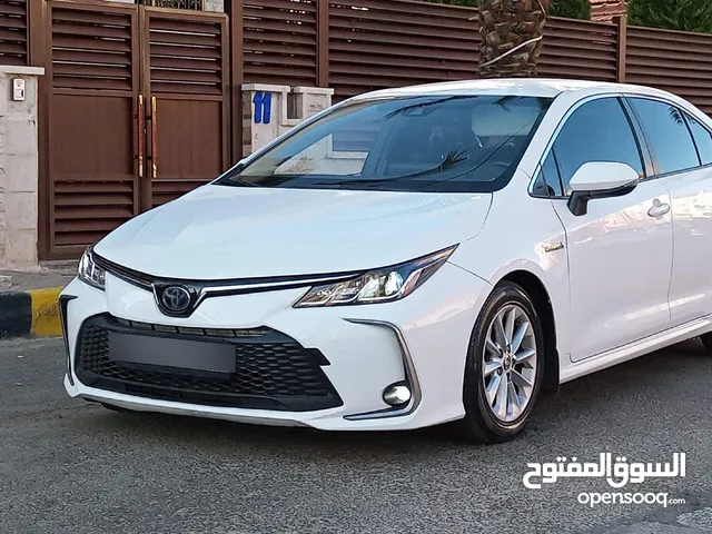 تويوتا كورولا 2022 للبيع