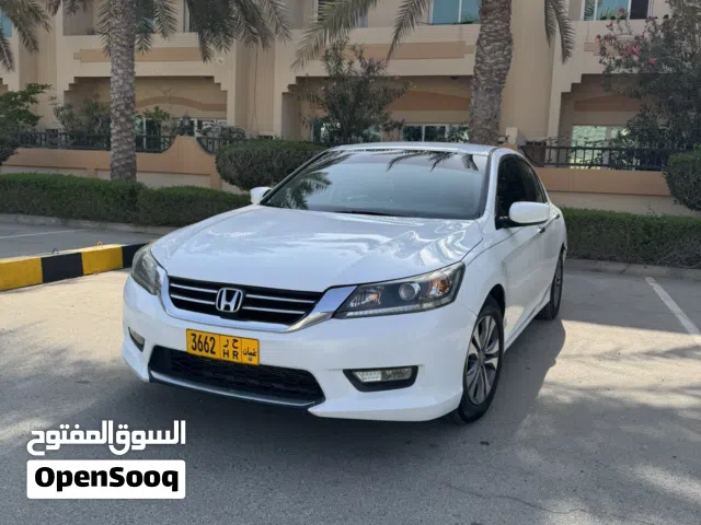 2015 هوندا اكورد EX