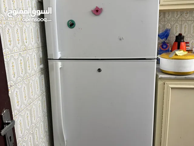 wansa refrigerator in good working condition