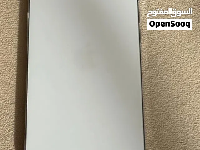 ايفون 17 برو مستعمل و نطيف