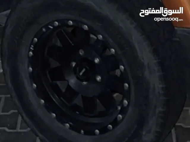 للبيع رنقات ميثود يركبون ع جيب او وانيت حجم 17