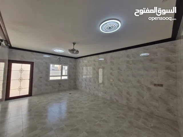 15 BR Commercial Use Villa for Rent – Mawaleh