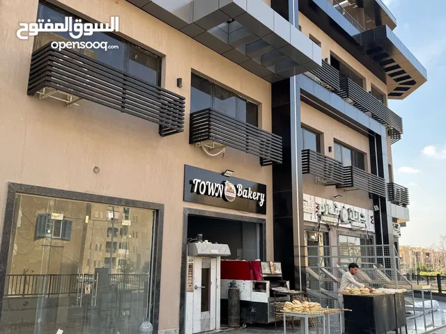 محل للبيع فوري متأجر وليك زياده سنويه 10%