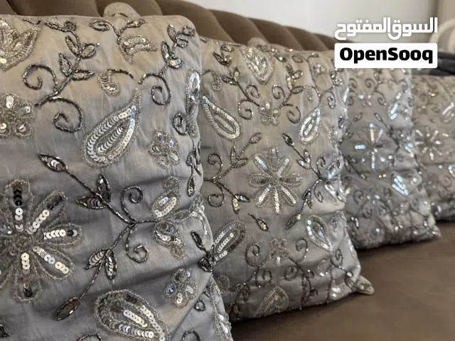 مخدات كنب منقوشات نقش جميل