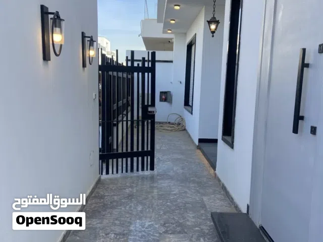 1 m2 More than 6 bedrooms Villa for Sale in Tripoli Tareeq Al-Mashtal