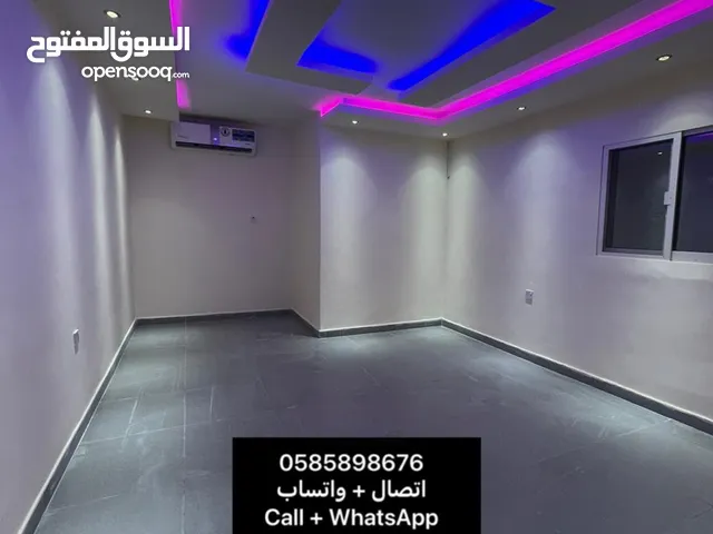 للايجار غرفه وصالة وحمام ومطبخ مدخل خاص مع حوش