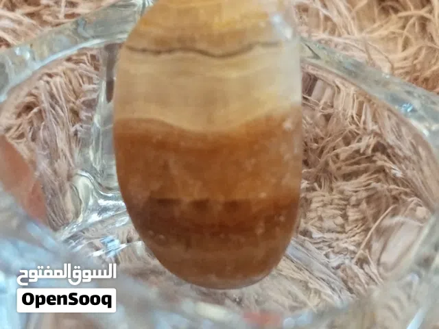 حجر عقيق صنف عين النمر تجذعات رائعة سبحان خالقها كما يوجد تشكل لذكر الجلاله" الله" على الحجر