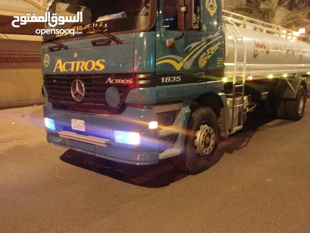 تنكر توصيل مياه عزبه