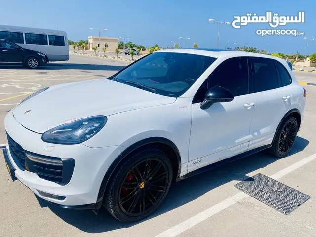 Porsche cayenne GTS 2016 GCC