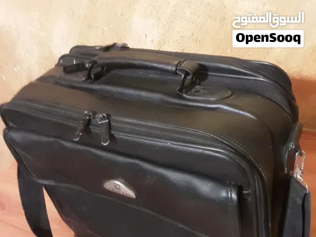 شنطة لابتوب  جلد اصلية 3 طبقات نوعية فاخرة