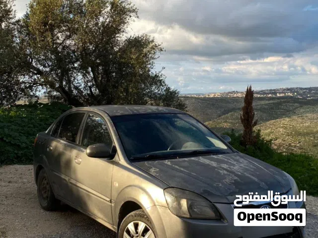 كيا ريو 2011 غير قانوني