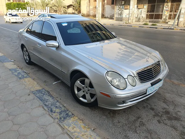 مرسيديس E200