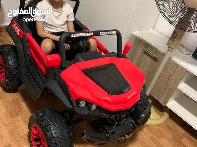 سيارة اطفال اكبر حجم