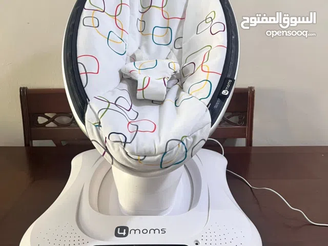 كرسي هزاز 4moms