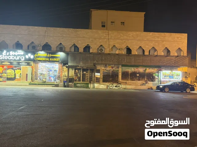 اعلان معرض للايجار صلاله الجديدة عند مسجد الهدى